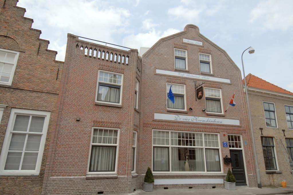 De Vier Heemskinderen 艾曾代克 外观 照片